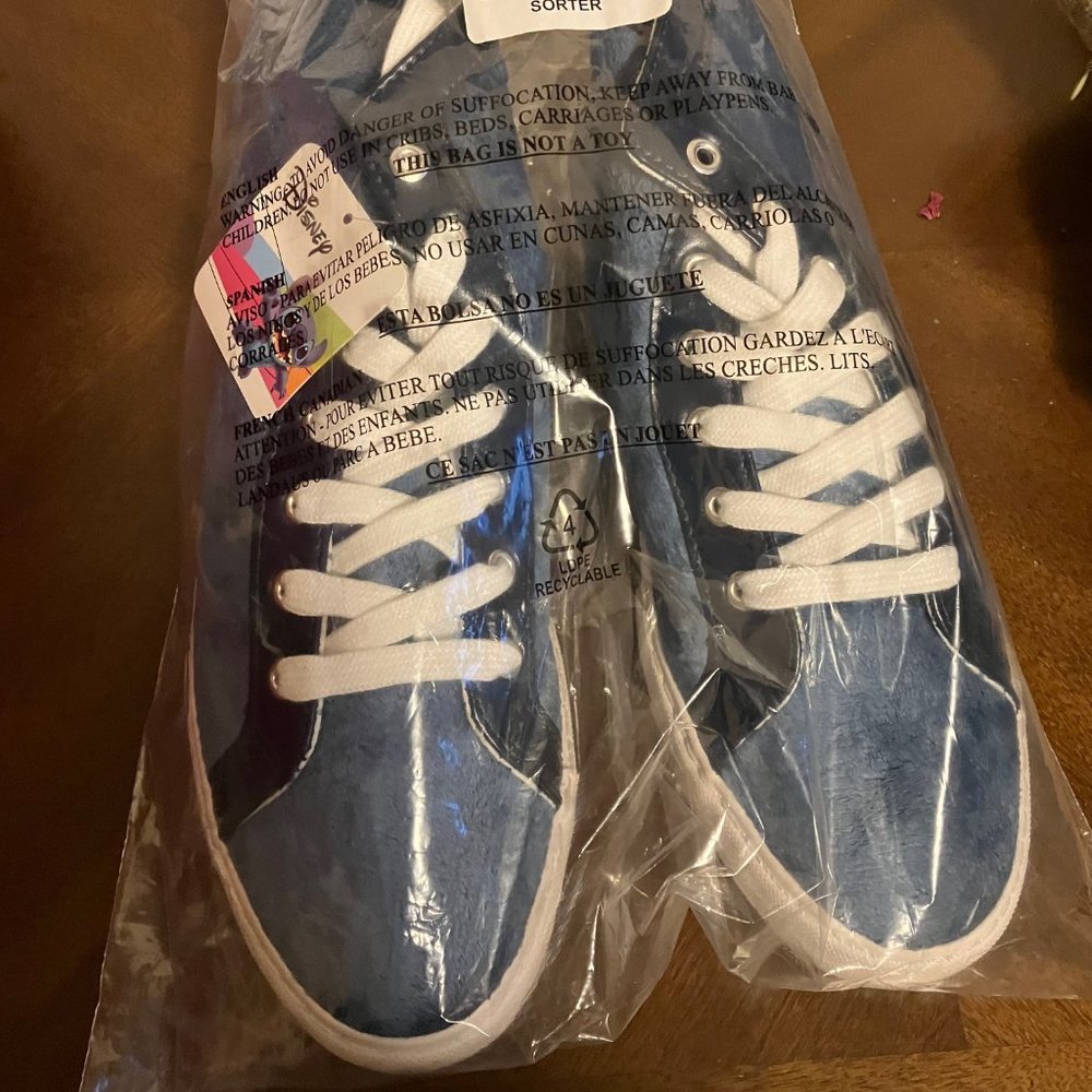 Ohana Means Family! Lilo and Stitch Sneakers Men's/Unisex NWT